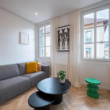 Appartement D'architectes - Vue - 300 M Du Annecy